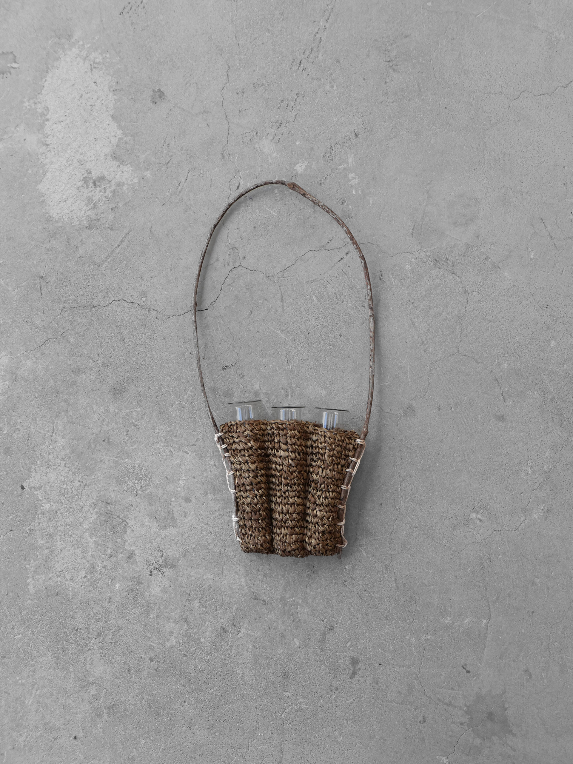 French hanging bud vase - 画像 (2)