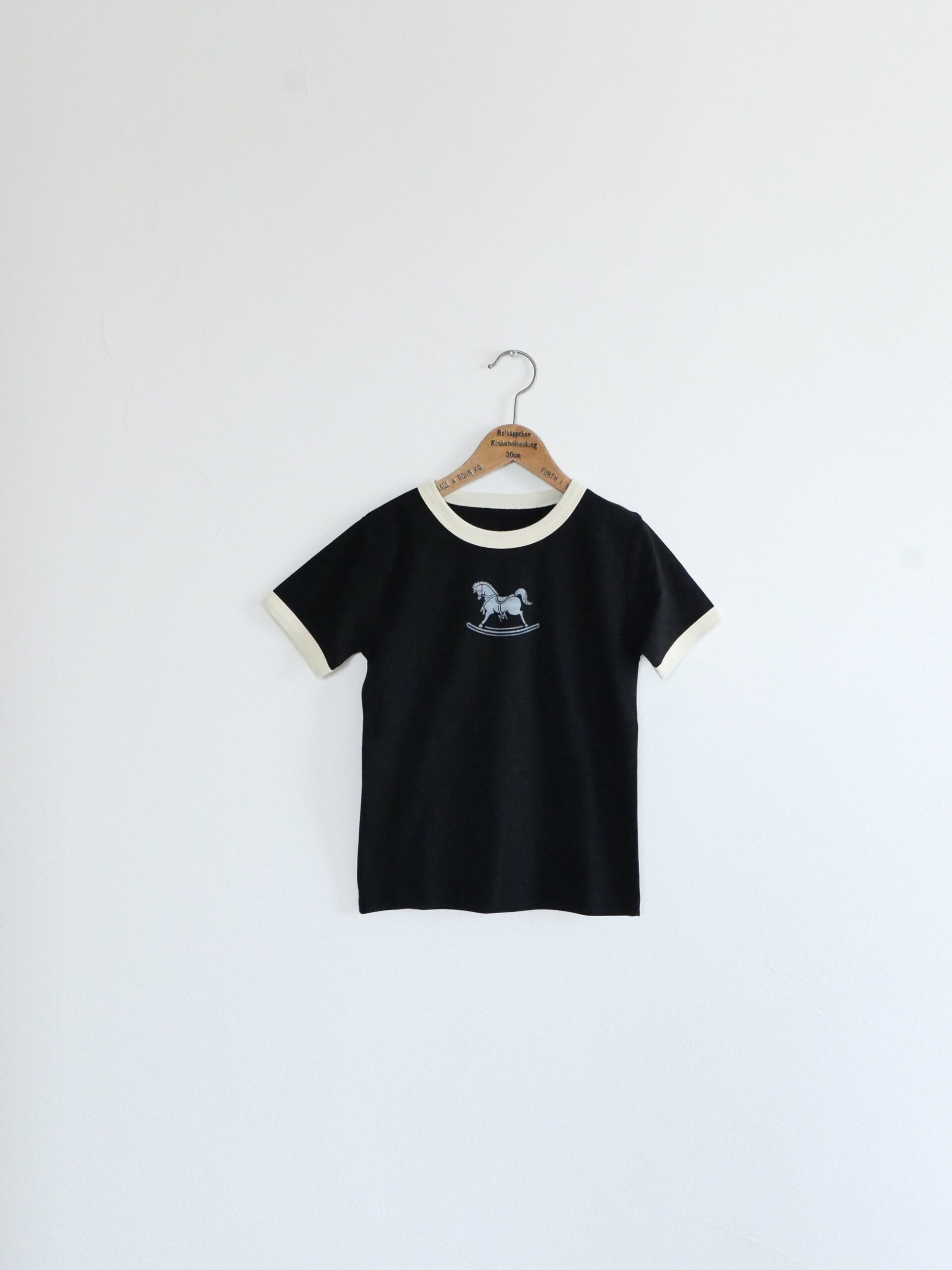 Horse print T-shirts Black