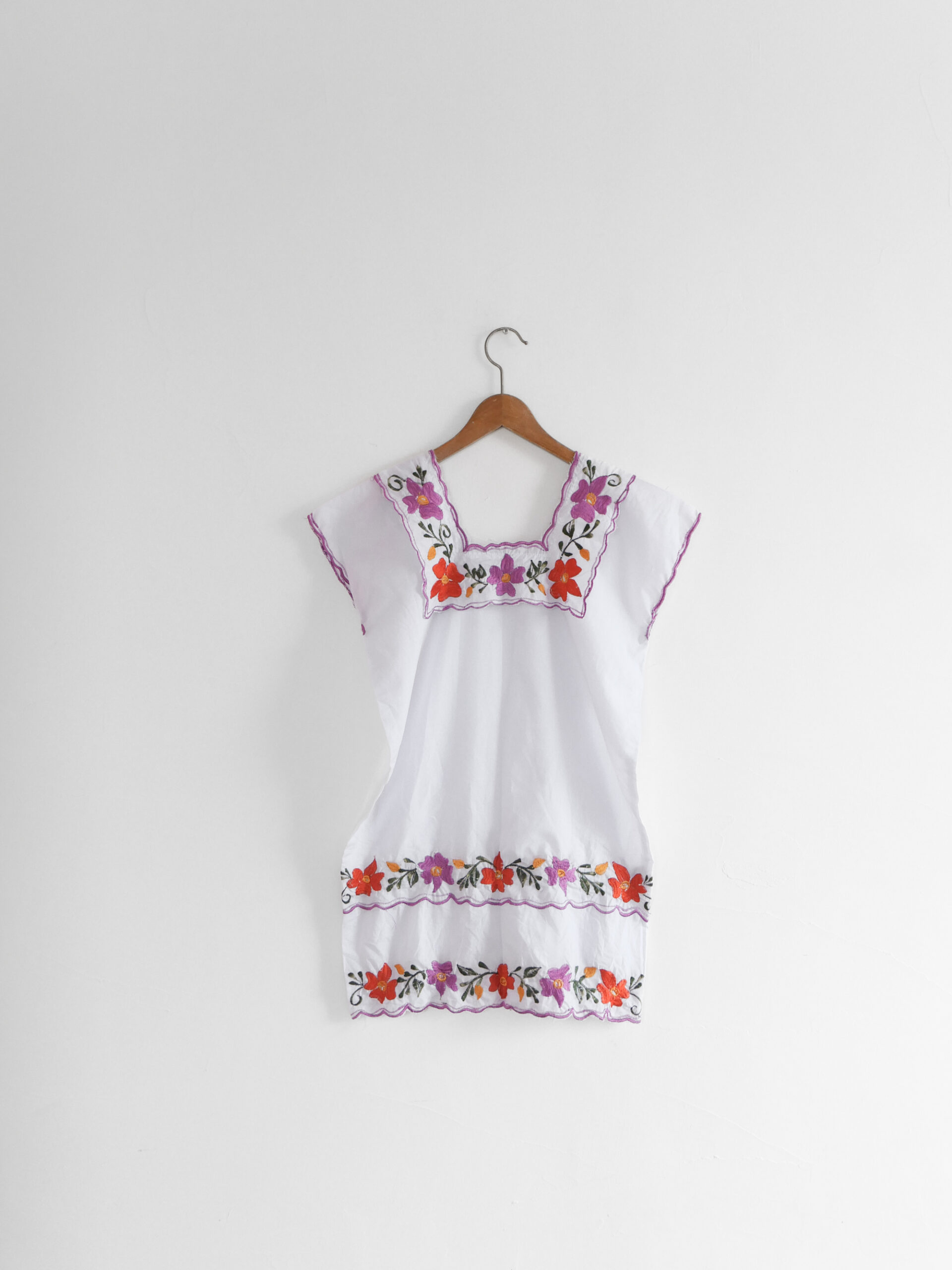 Vintage white folk embroidered tunic dress - 画像 (5)