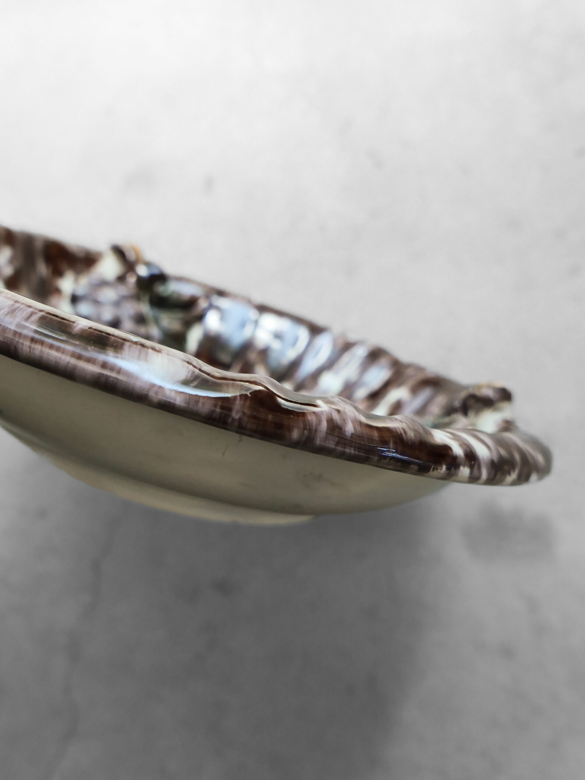 German vintage drip glaze fruit bowl - 画像 (5)