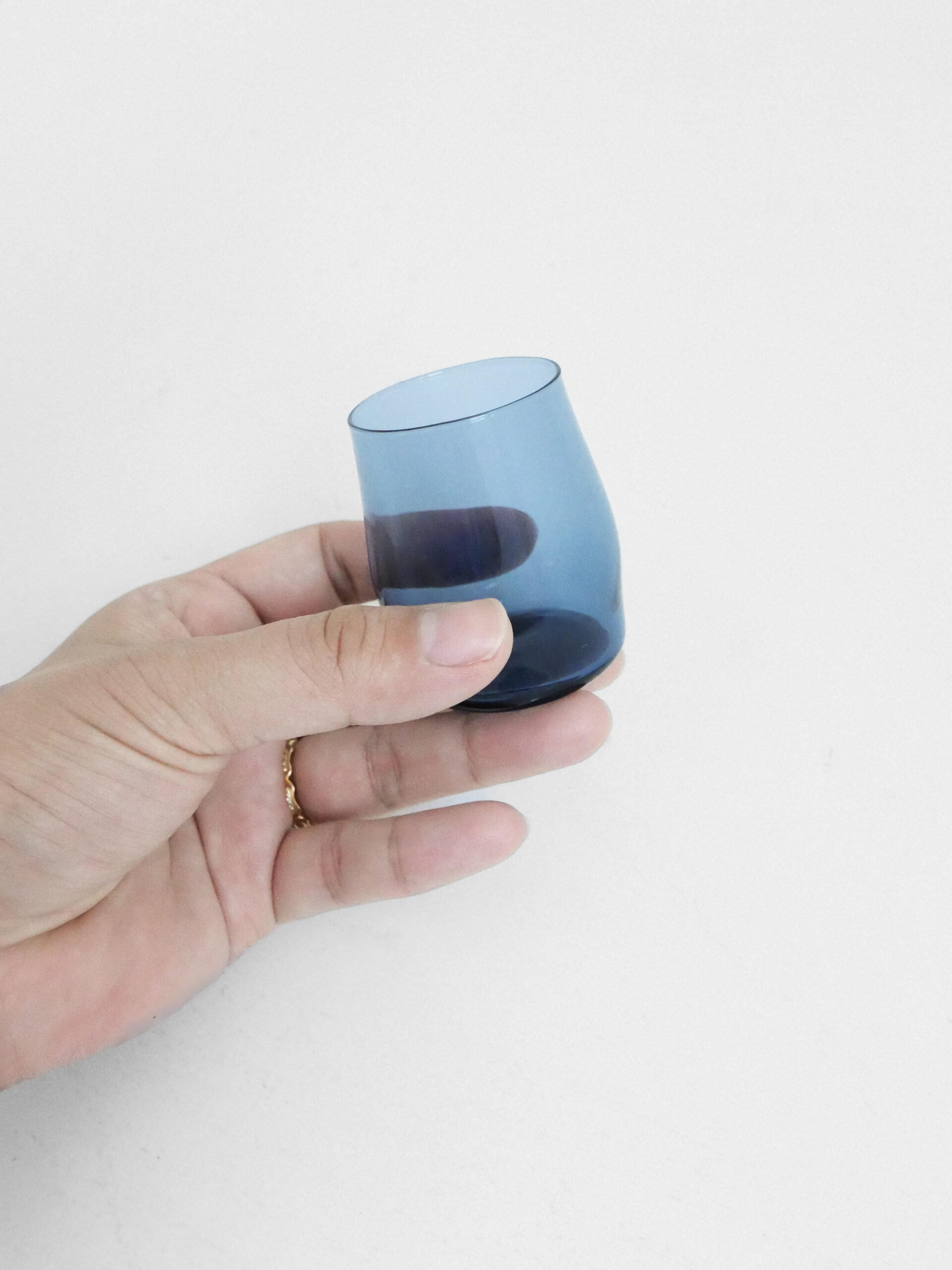 iittala i-Glass blue shot glass - 画像 (4)